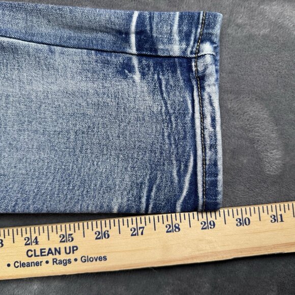 Rue 21 Premium White Wash Jeans Blue Mens Size 32 x 32 Slim Taper  Supreme Flex - Picture 3 of 9